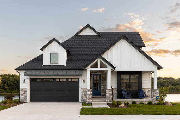 Best Roof Installation  in Lynchburg, OH